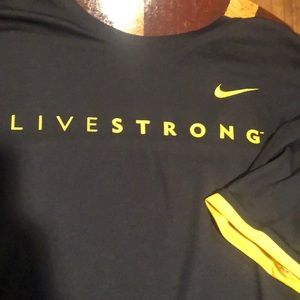 Black, Nike-Livestrong t-shirt! Men’s XL!